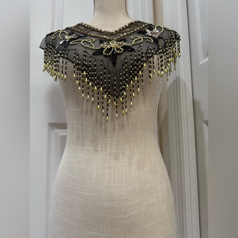 Vintage Beaded Mesh Capelet / Shawl Collar - Picture 9 of 15